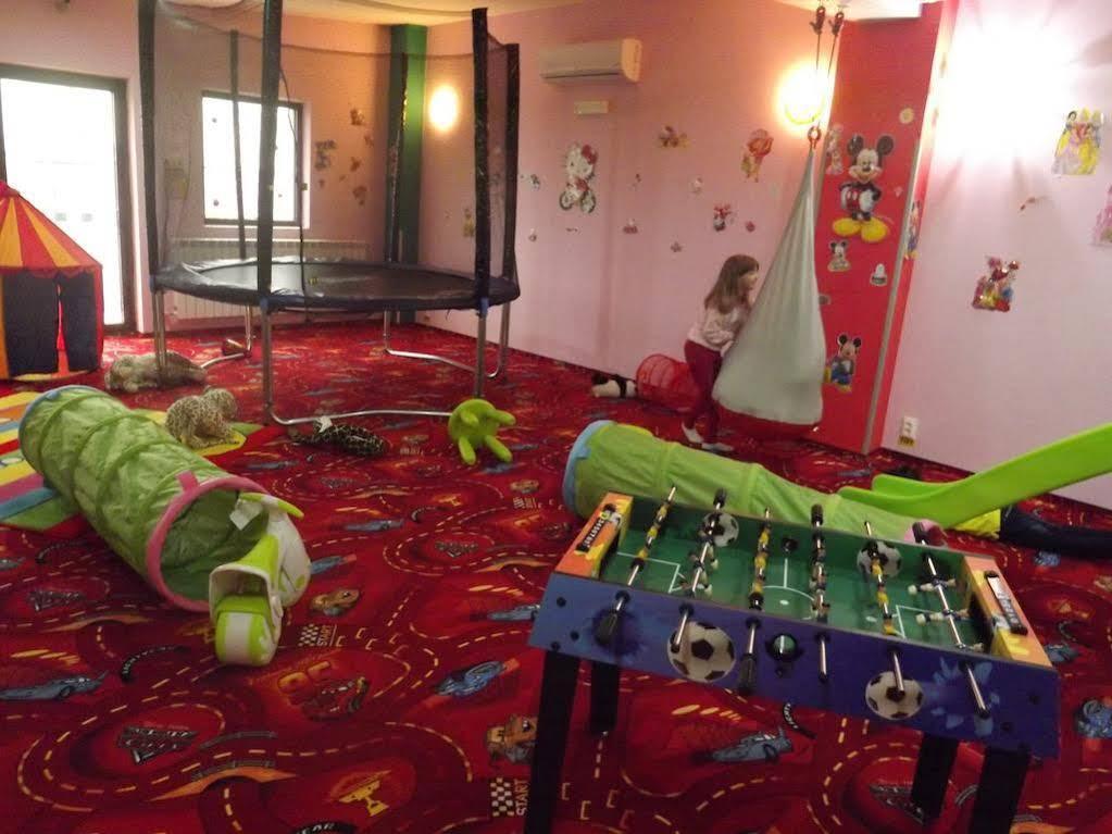 West Plaza Residence Bucarest Extérieur photo